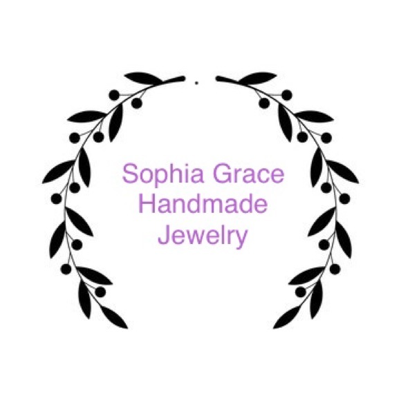 Meet your Posher, Sophia - Picture 6 of 6